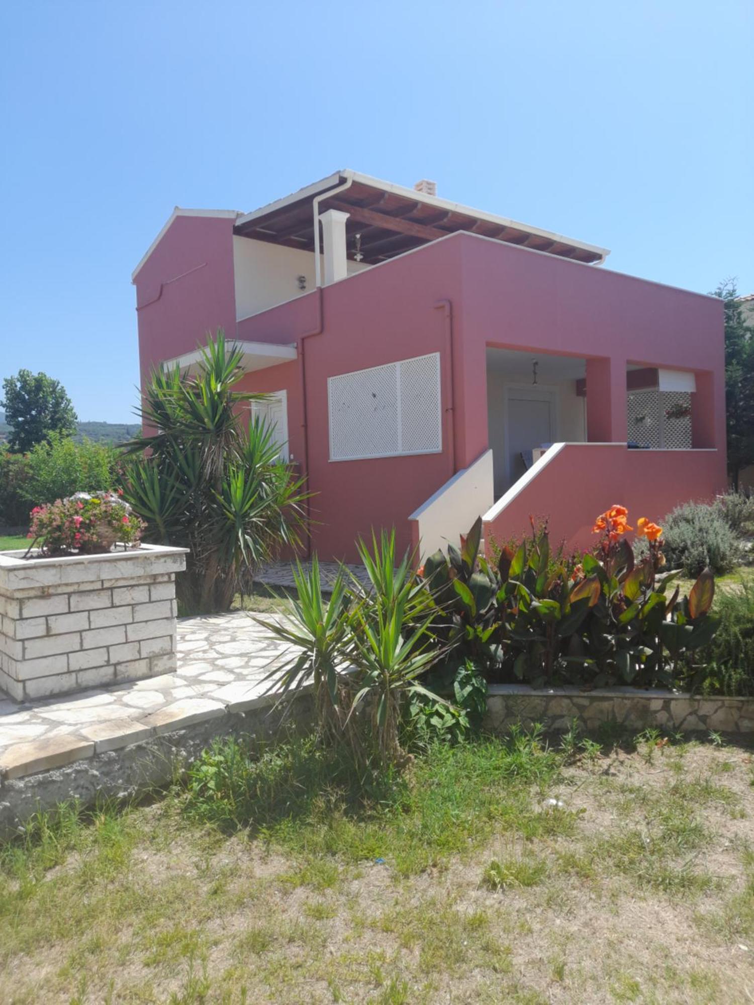 Villa Acharavi, Next To The *