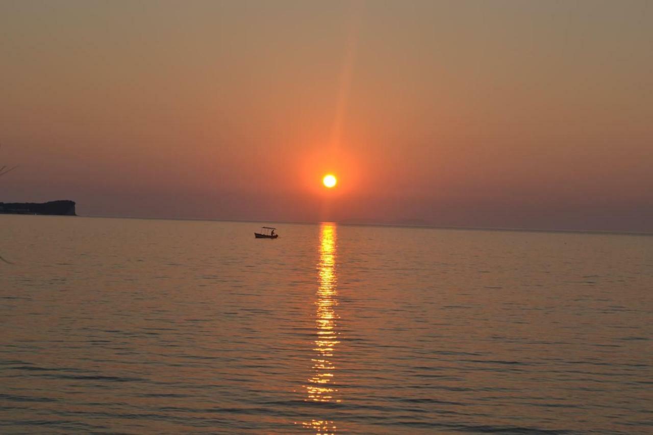 Acharavi, Next To The * Acharavi (Corfu)